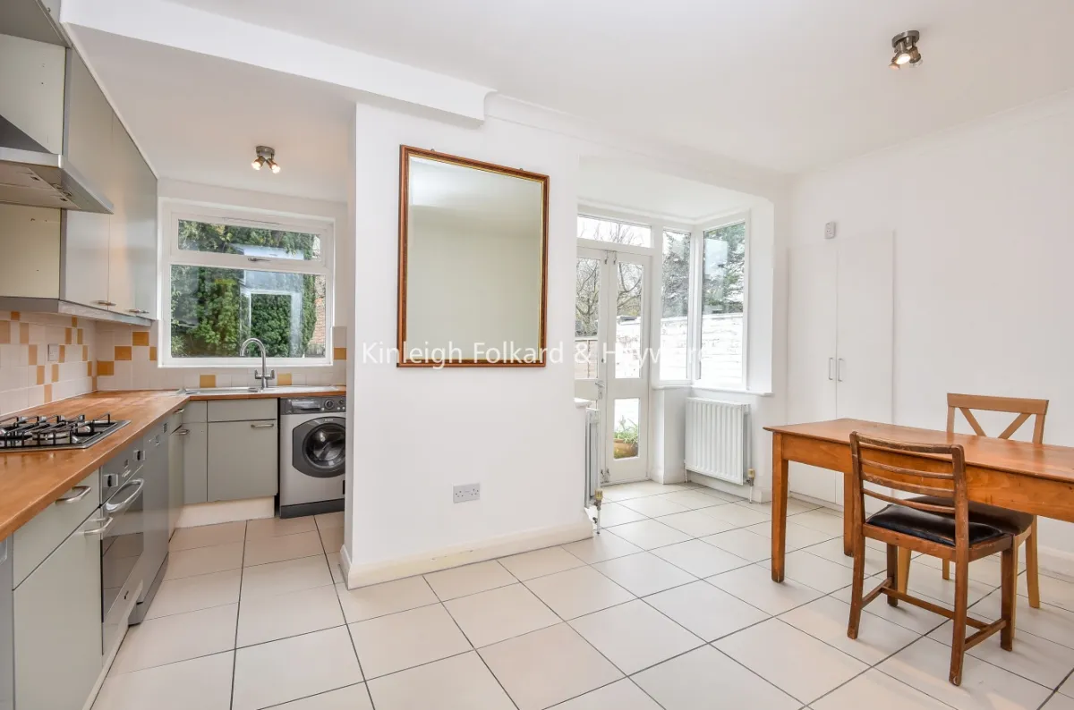 Alexandra Road, London, N10, photo 8