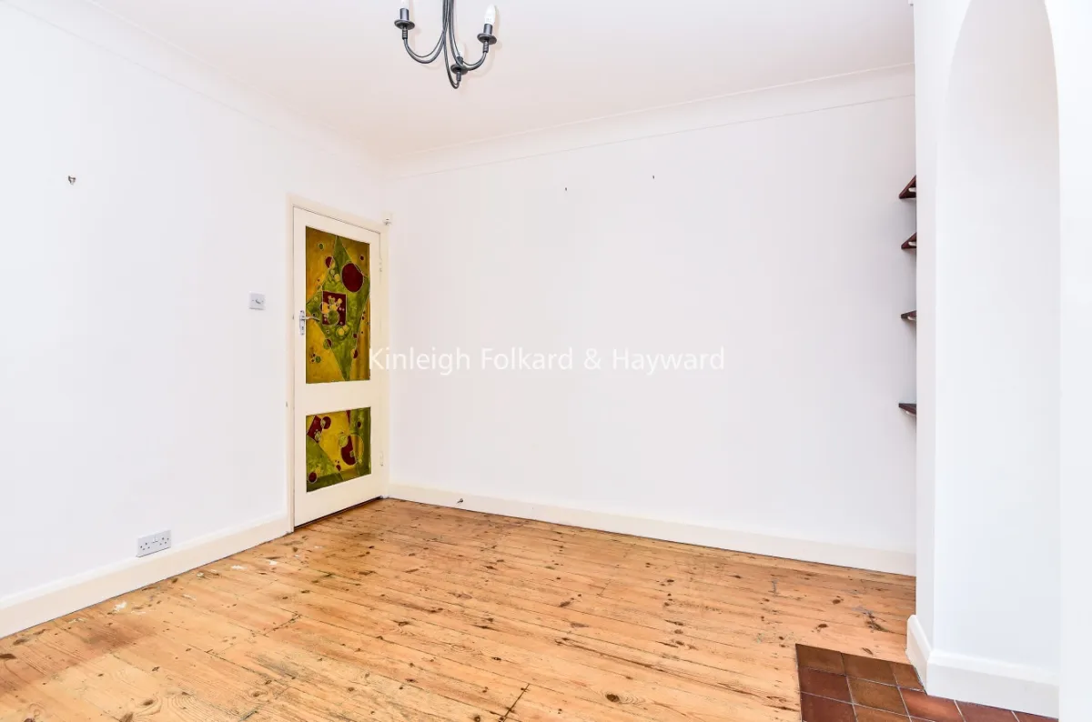 Alexandra Road, London, N10, photo 2