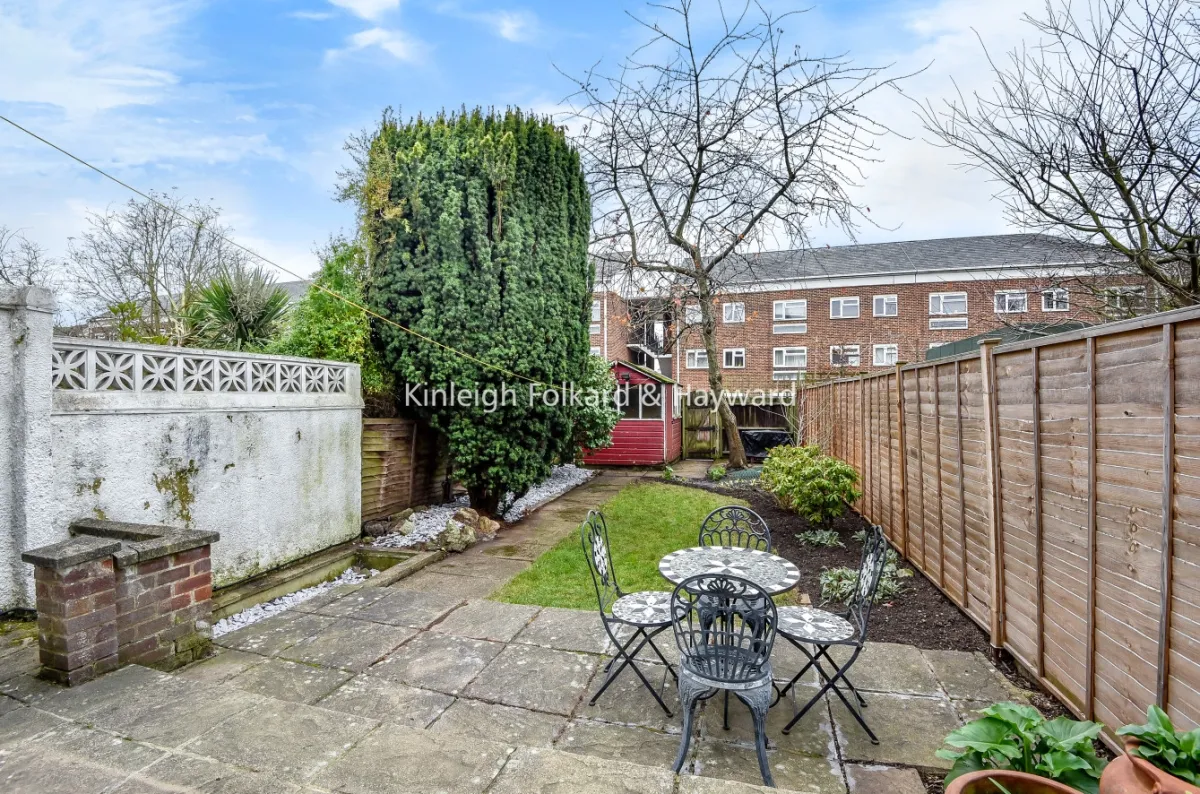 Alexandra Road, London, N10, photo 5