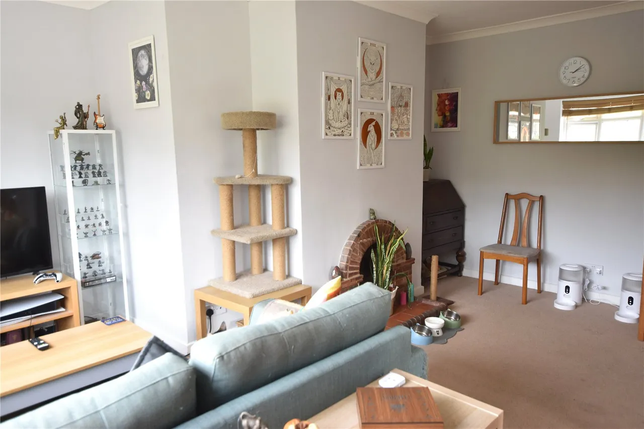 Epsom Road, Epsom, KT17, photo 4