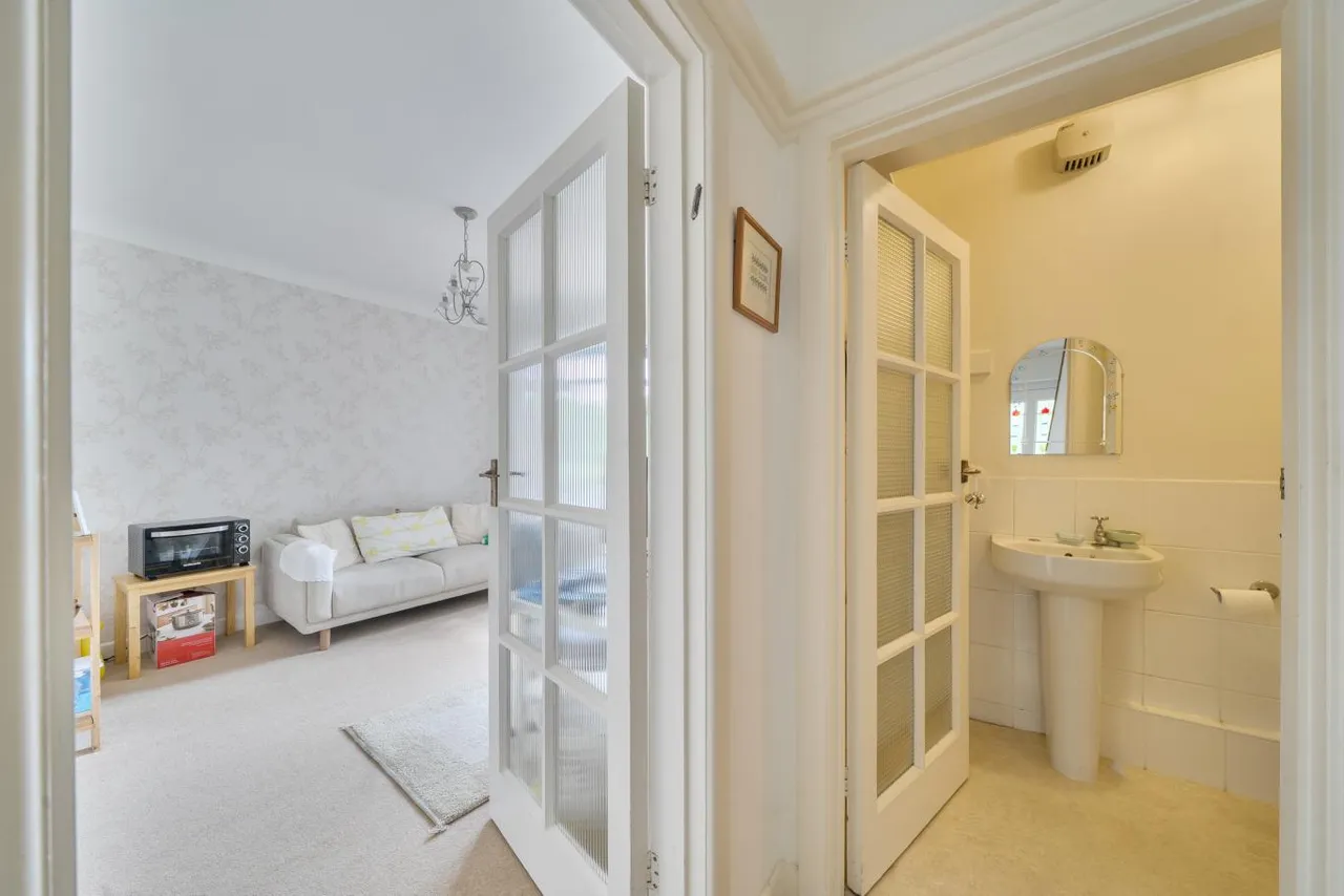 Keith Road, BH3, photo 27