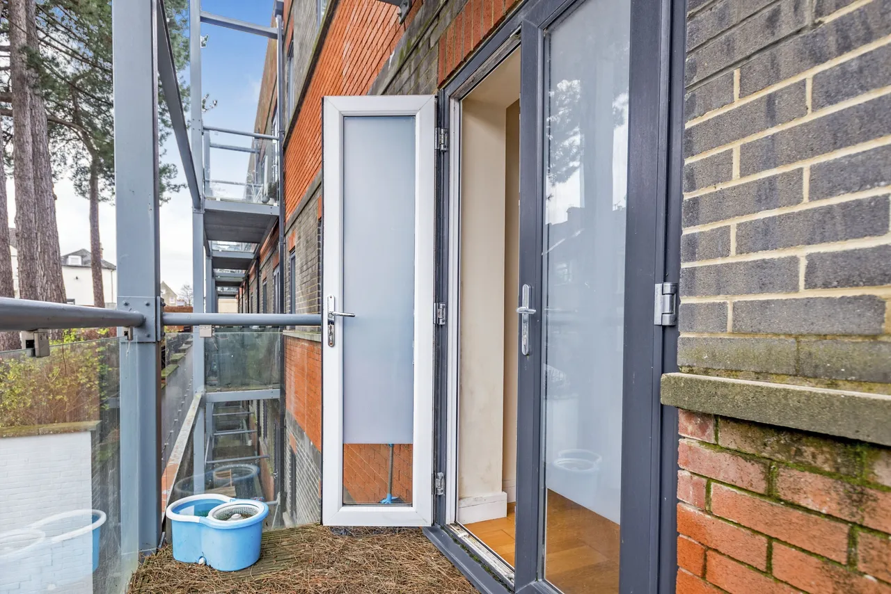 Victoria Road, Swindon, Wiltshire, SN1, photo 14