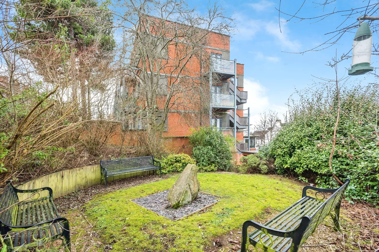 Victoria Road, Swindon, Wiltshire, SN1, photo 17