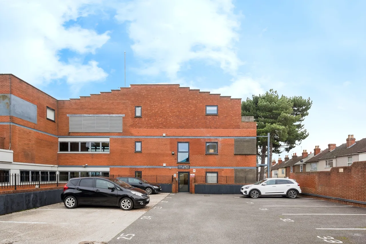 Victoria Road, Swindon, Wiltshire, SN1, photo 23