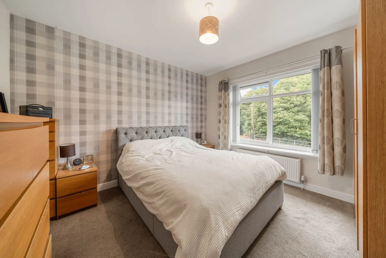 Catherine Slack, Queensbury, photo 7