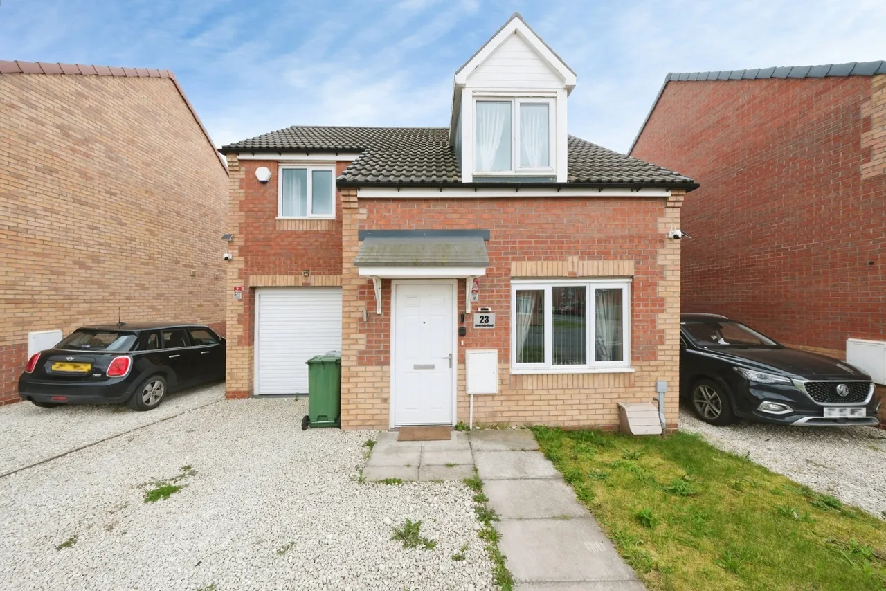3 bed house for sale — Riverdale Road, New Ollerton, Newark, Nottinghamshire, NG22