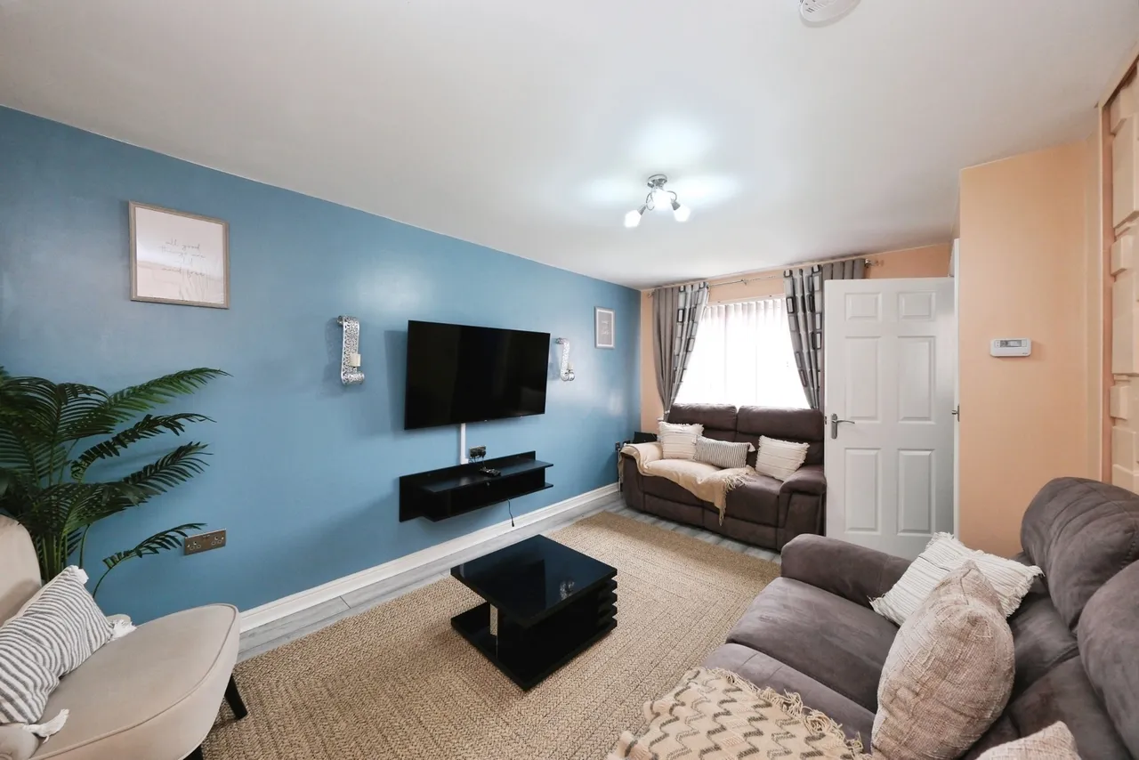Riverdale Road, New Ollerton, Newark, Nottinghamshire, NG22, photo 5