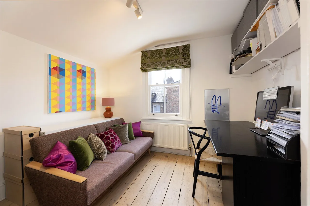Brewster Gardens, North Kensington, London, W10, photo 10