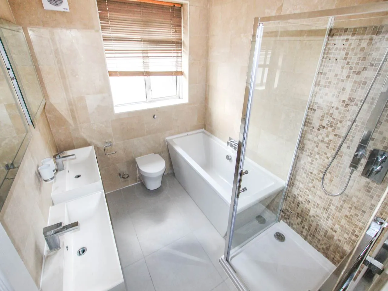Stour Avenue, Southall, UB2, photo 7