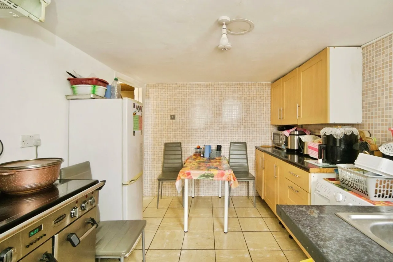 Montagu Road, London, N18, photo 6