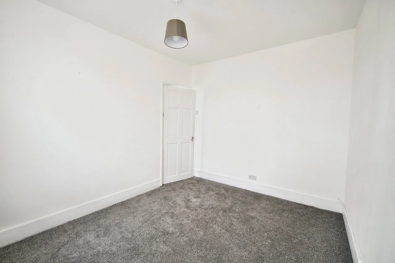 Montagu Road, London, N18, photo 12