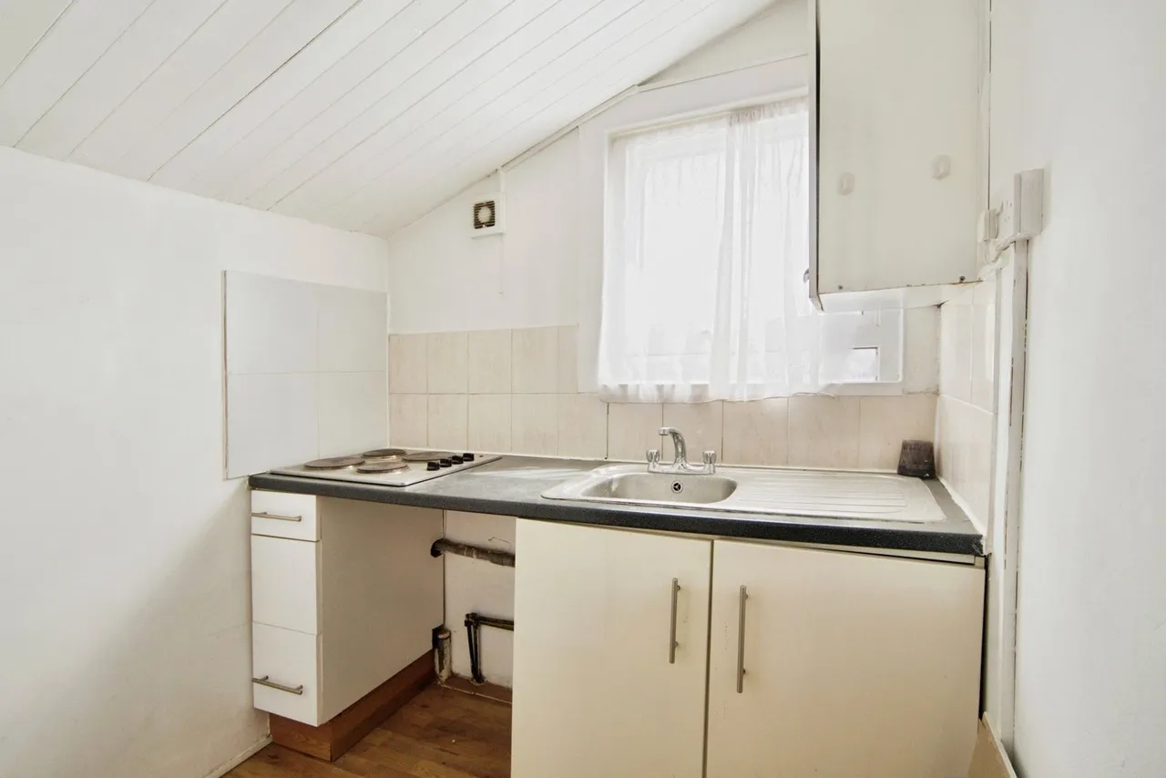 Montagu Road, London, N18, photo 14