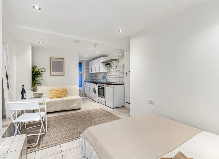 Mill Lane, West Hampstead, NW6, photo 5