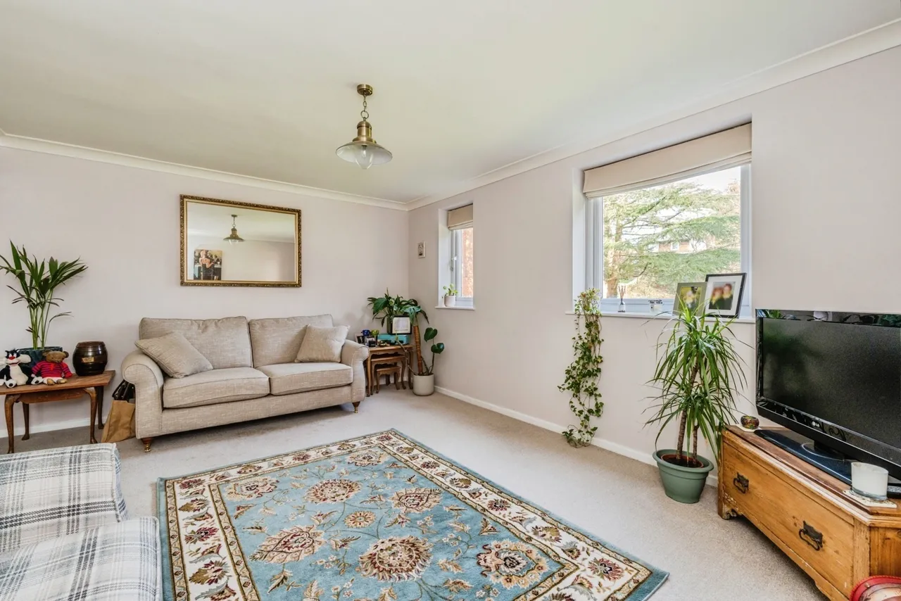 Shelley Court, Cheadle Hulme, Cheshire, SK8, photo 8