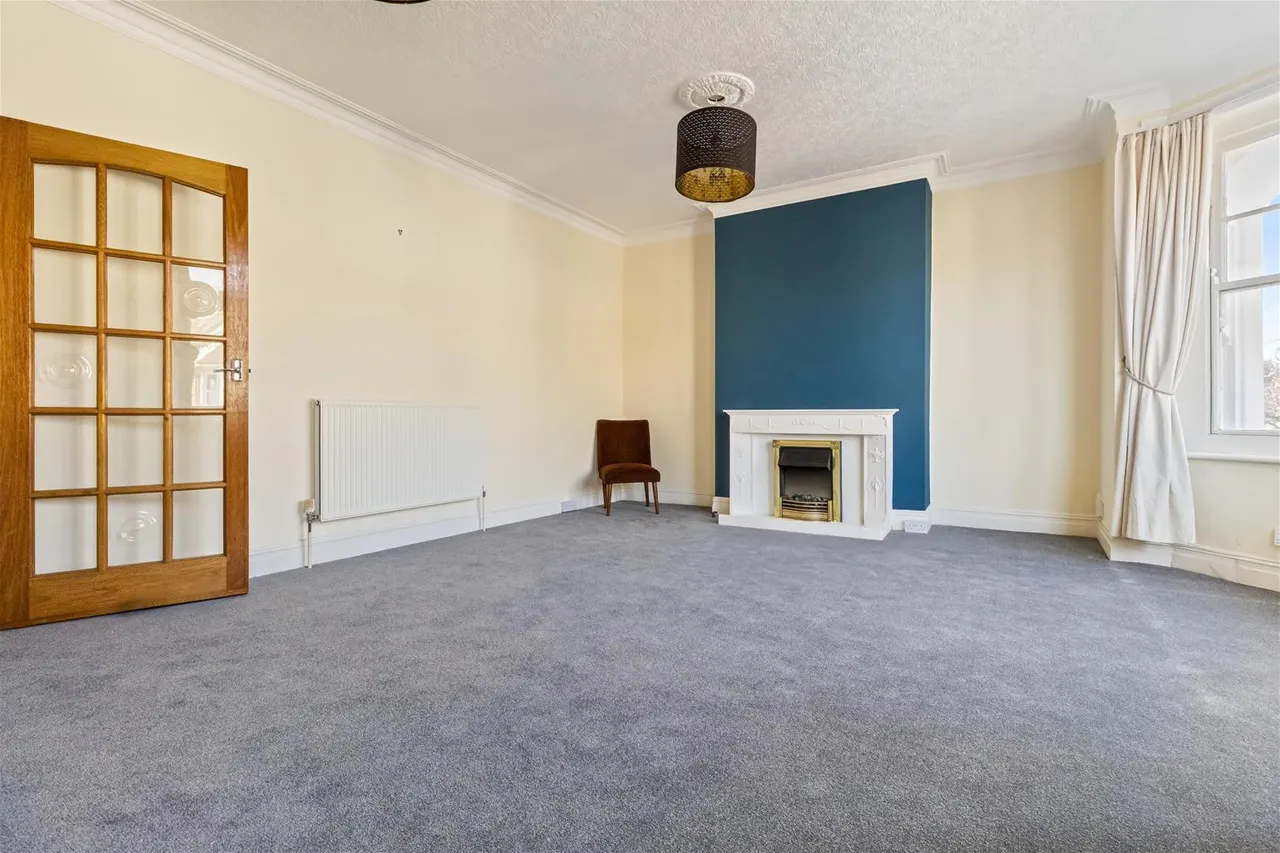 Alexandra Road, Worthing, photo 4