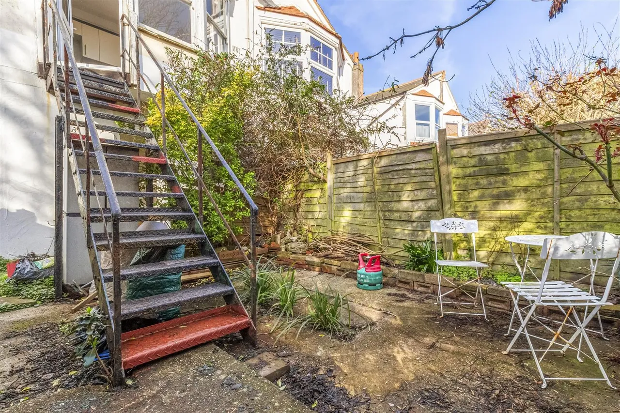 Alexandra Road, Worthing, photo 14