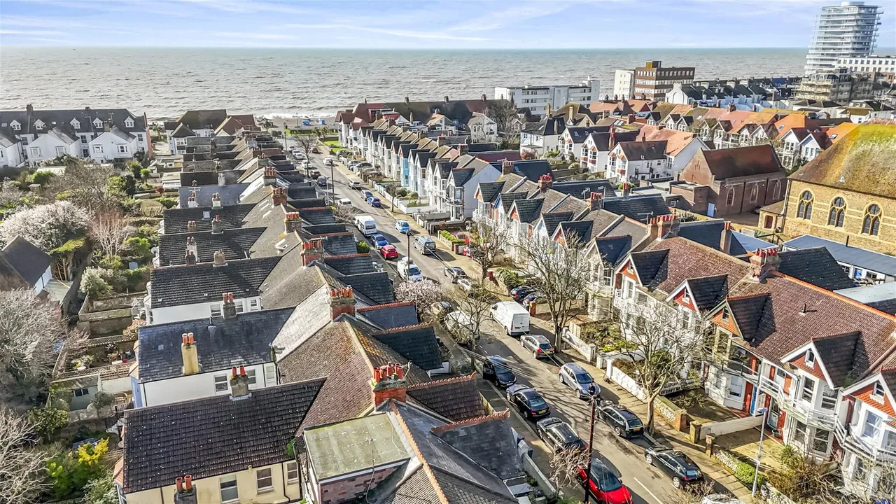 Alexandra Road, Worthing, photo 15