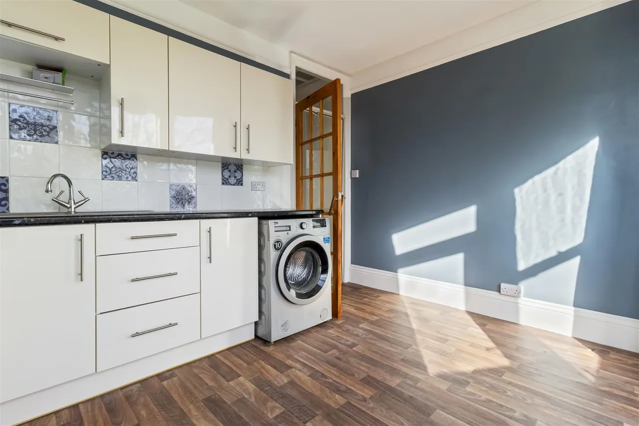 Alexandra Road, Worthing, photo 18
