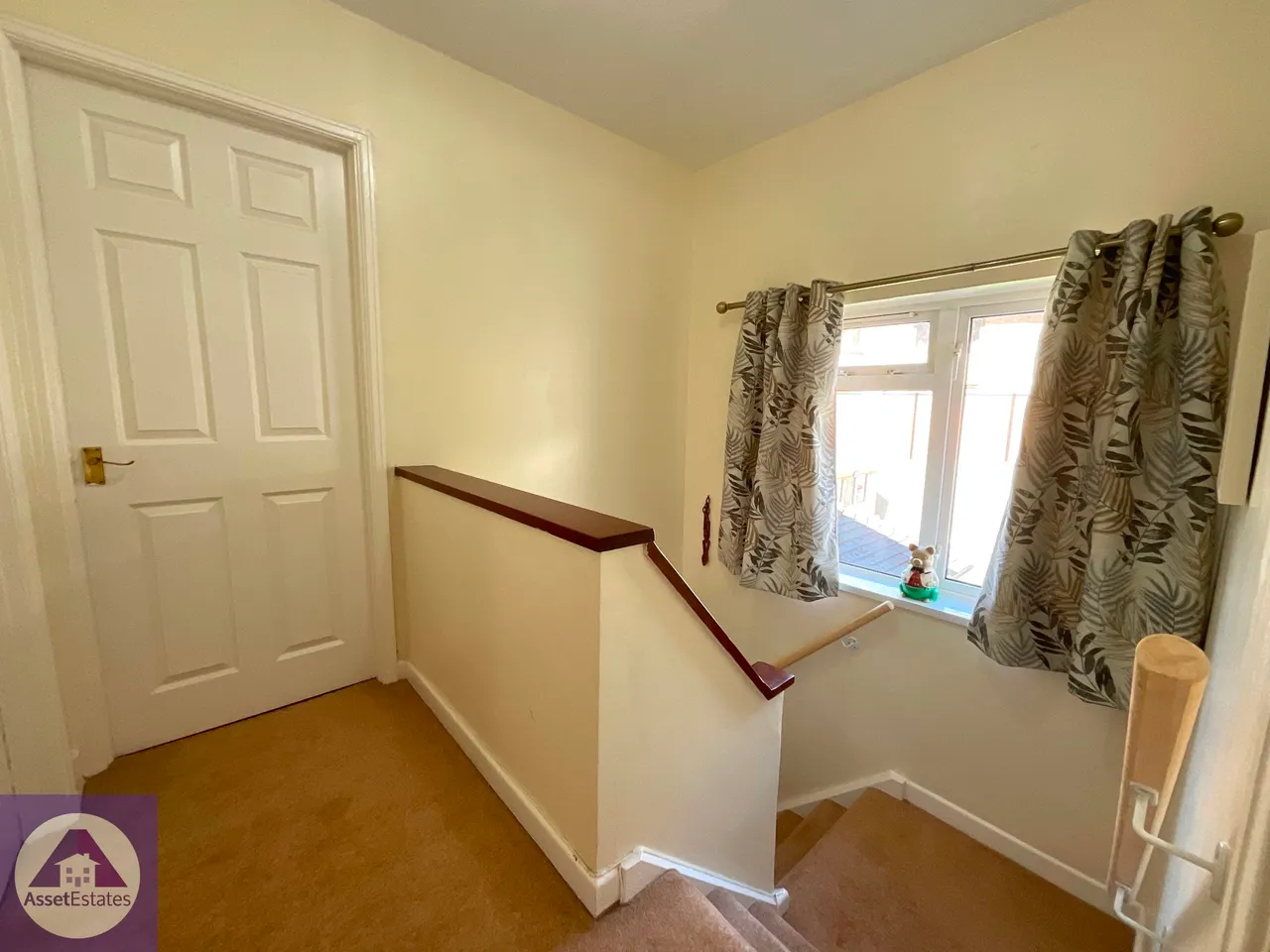Cwm Cottage Road, Abertillery, photo 18