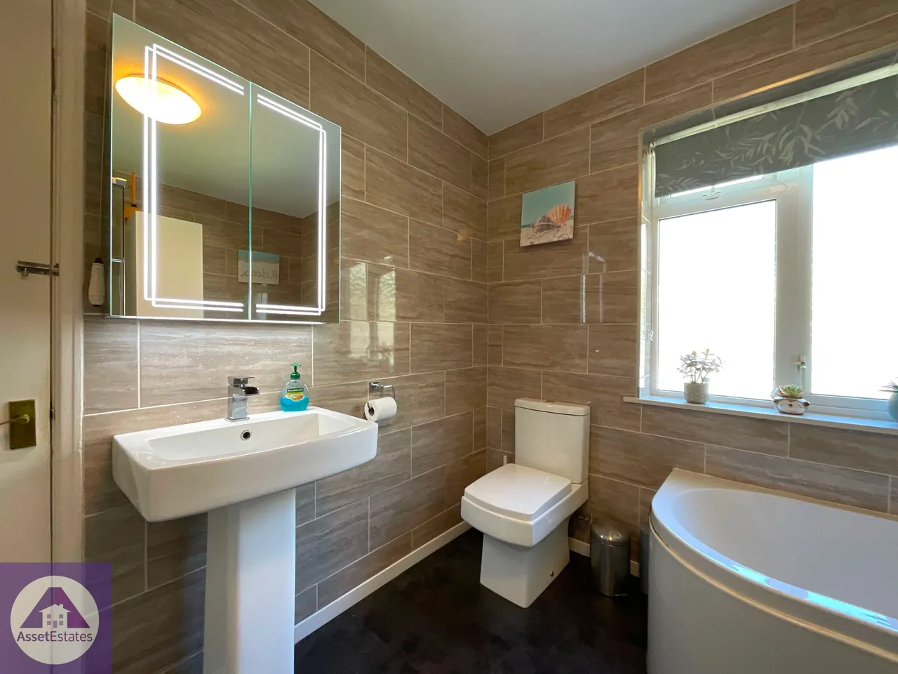Cwm Cottage Road, Abertillery, photo 8