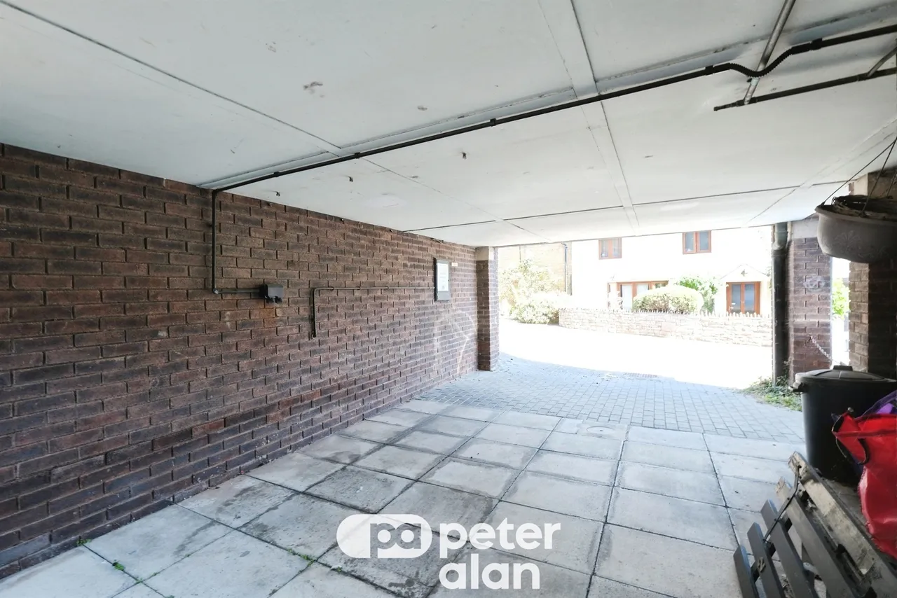 Old Dixton Road, Monmouth, NP25, photo 4
