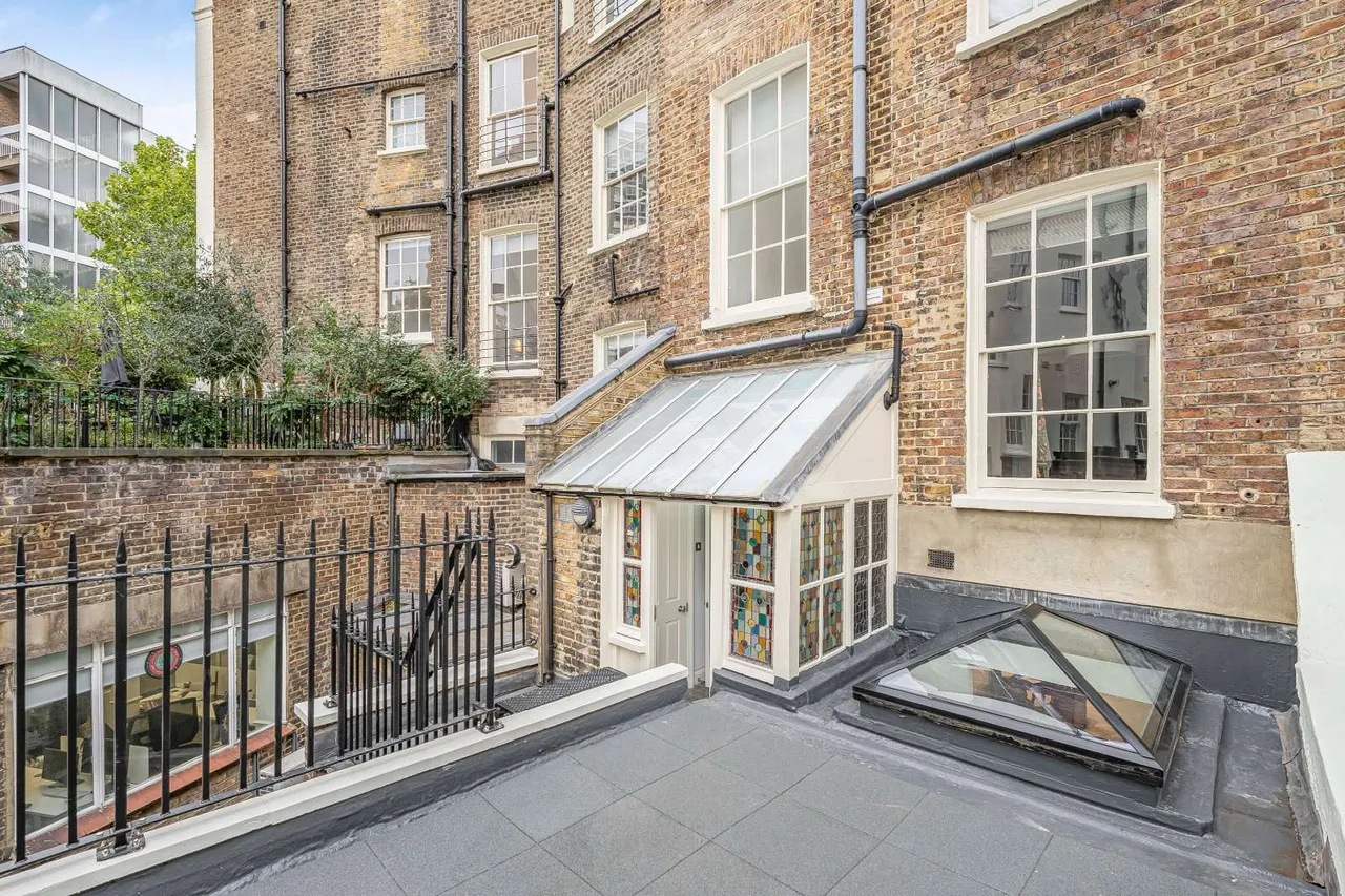 Connaught Street, London, W2, photo 13