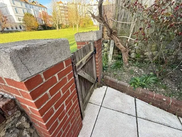 Jevington Gardens, Eastbourne, BN21, photo 25
