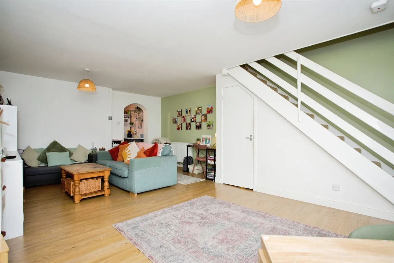 Weston Way, Newmarket, photo 2