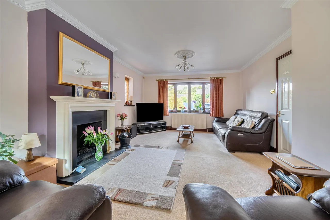 Swanwick Lane, Swanwick, photo 6
