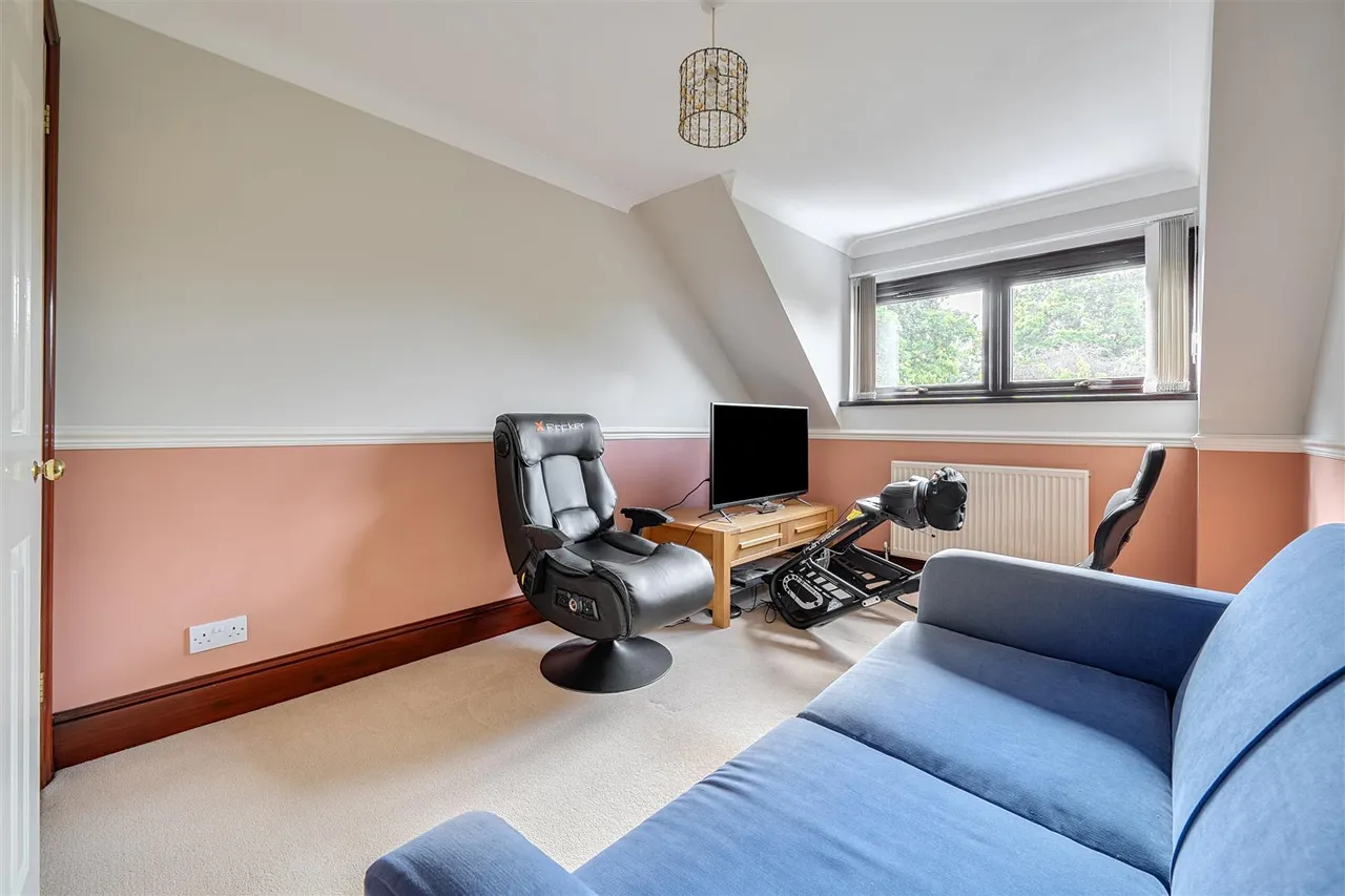 Swanwick Lane, Swanwick, photo 15