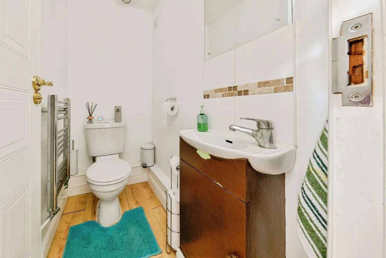 Sparrow Drive, Stevenage, SG2, photo 22