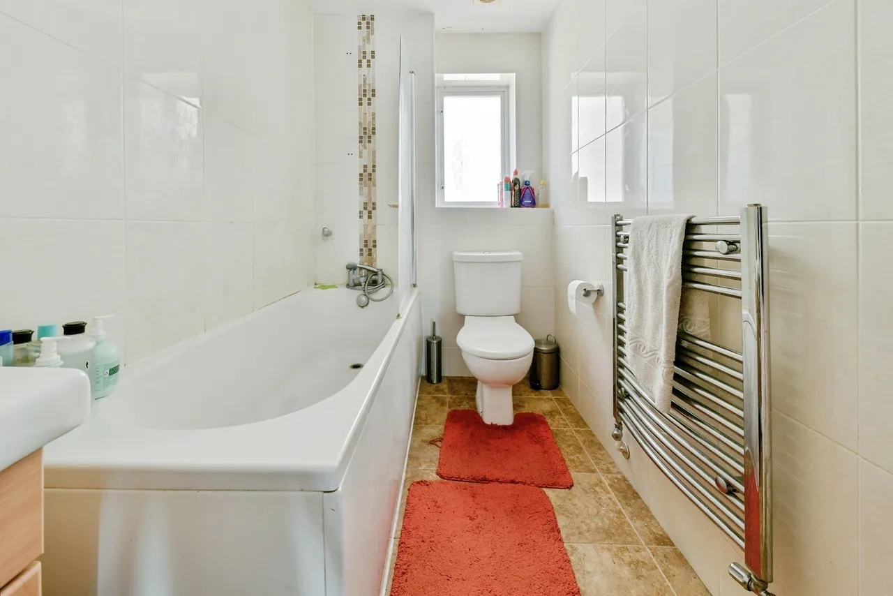 Sparrow Drive, Stevenage, SG2, photo 21
