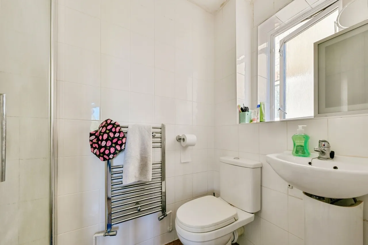 Sparrow Drive, Stevenage, SG2, photo 28