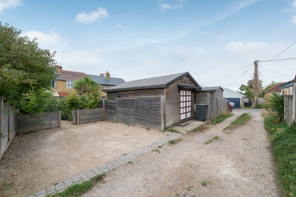 Clare Road, Whitstable, photo 16