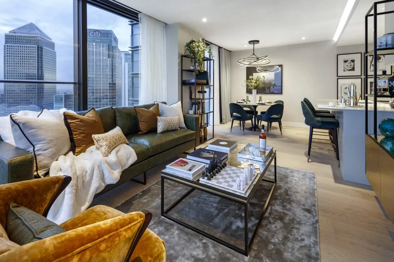 Harcourt Gardens, Canary Wharf, E14, photo 3