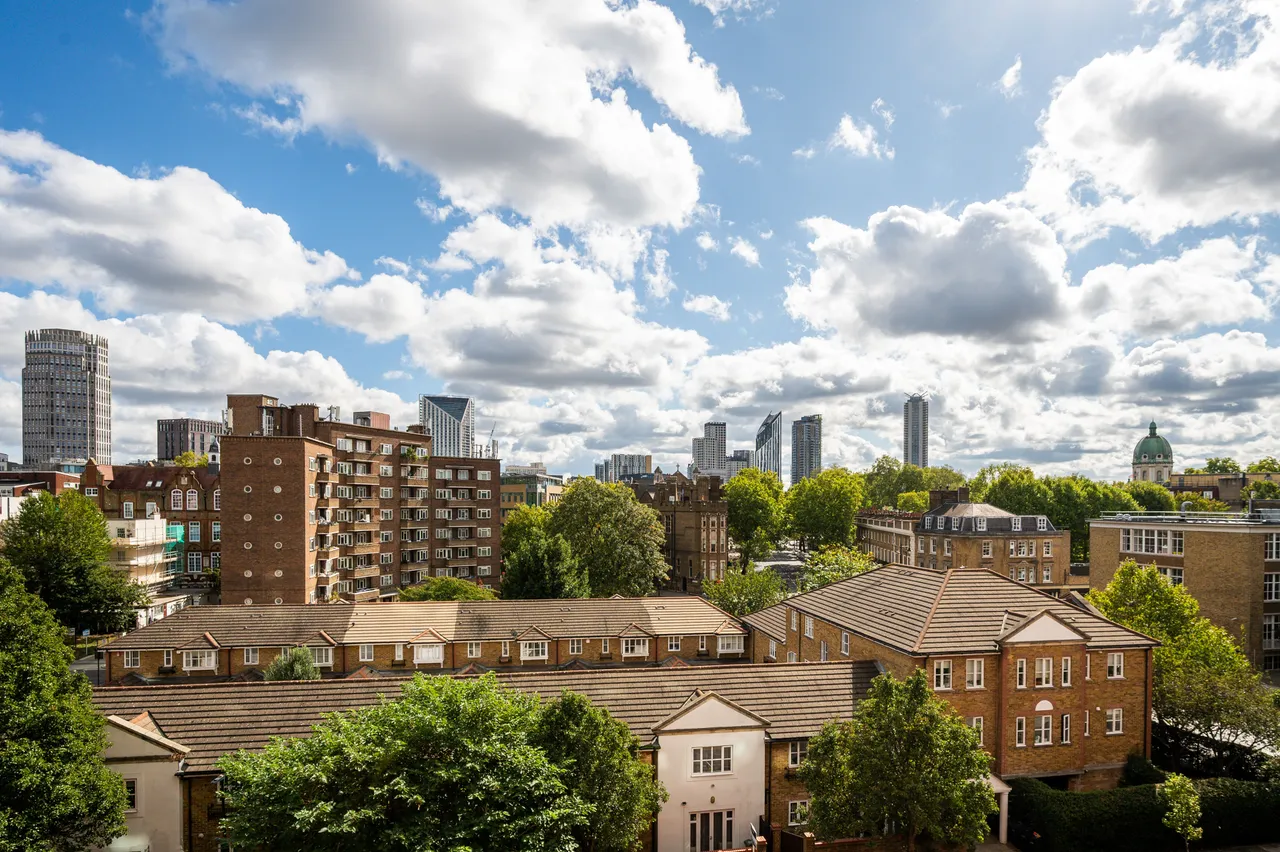 25 The Perspective, 100 Westminister Bridge Road, London, photo 8
