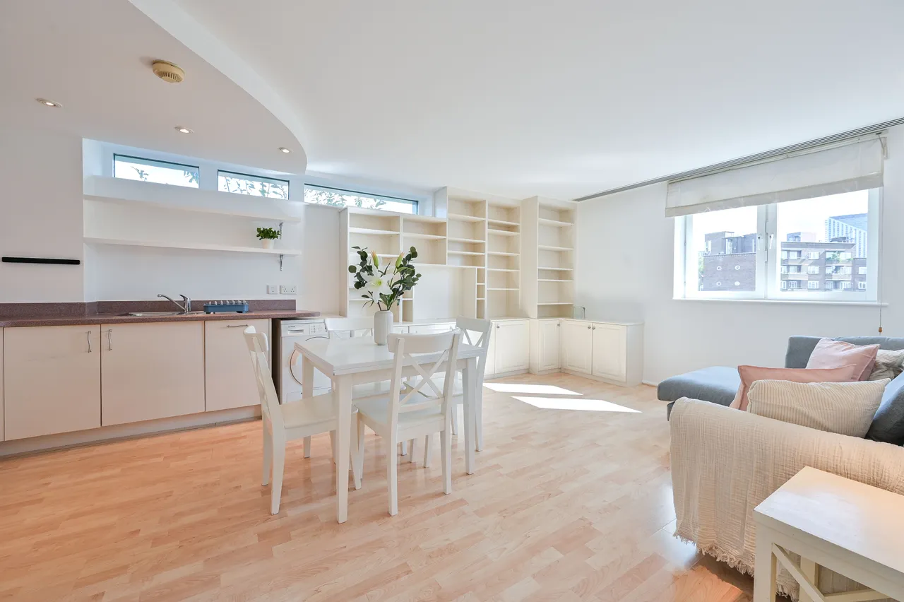 2 bed flat for sale — 25 The Perspective, 100 Westminister Bridge Road, London