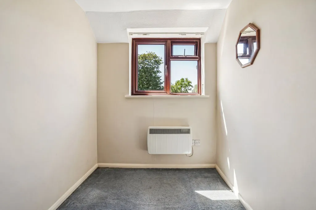 Frank Lunnon Close, Bourne End, SL8, photo 8
