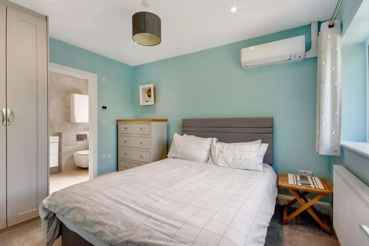 Brittains Lane, Sevenoaks, TN13, photo 11