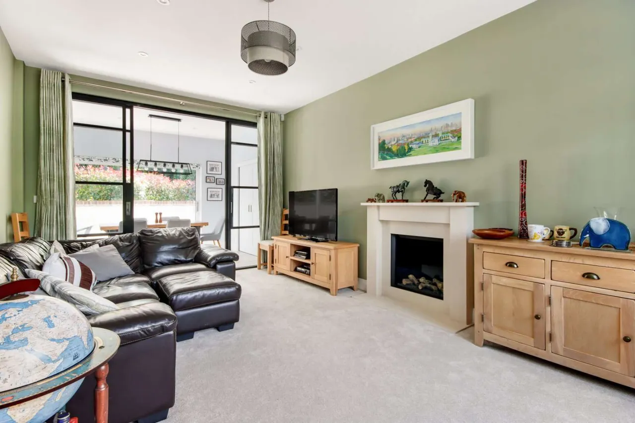 Brittains Lane, Sevenoaks, TN13, photo 5