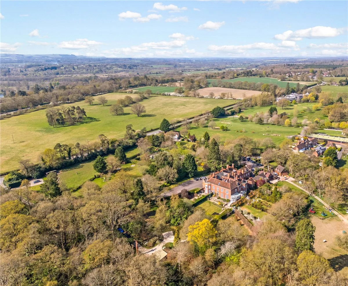 Stockcross, Newbury, RG20, photo 27
