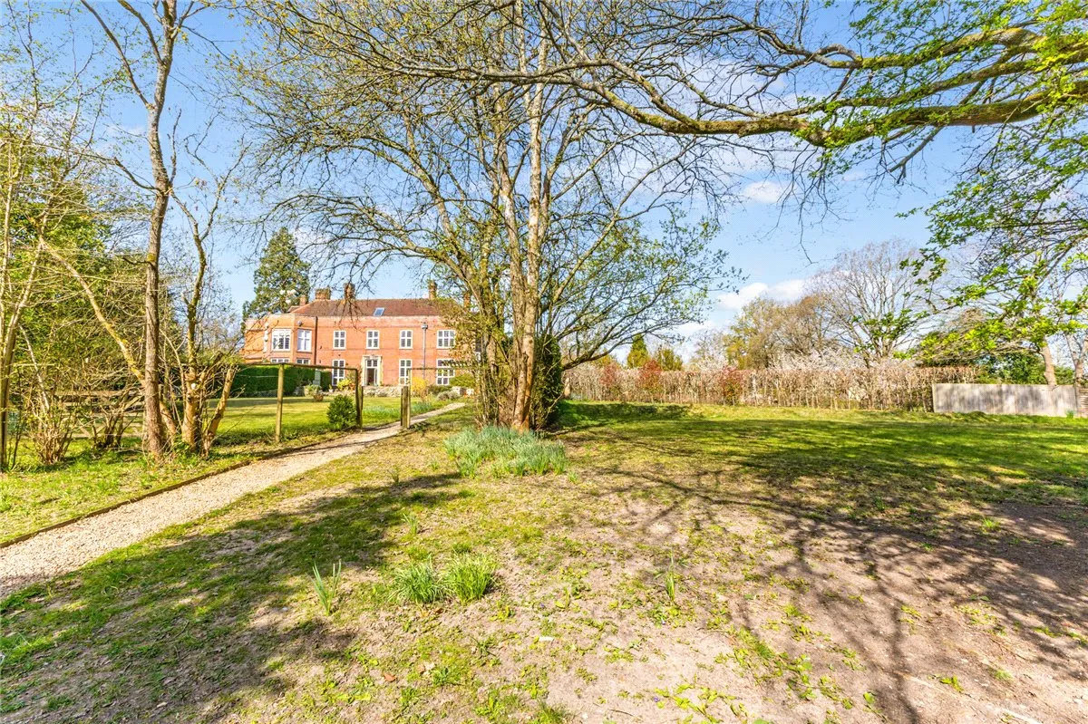 Stockcross, Newbury, RG20, photo 16