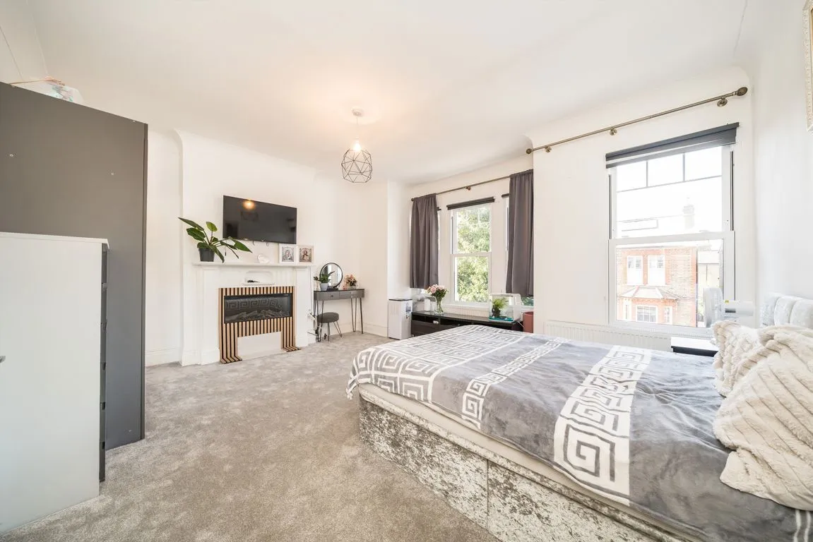 Elmfield Road, SW17, photo 4