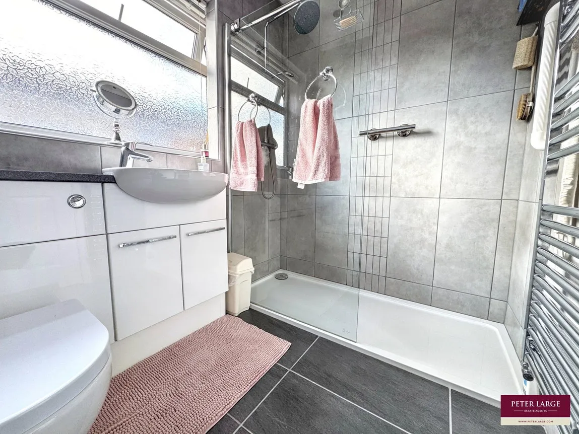 Wentworth Avenue, Abergele, LL22, photo 12