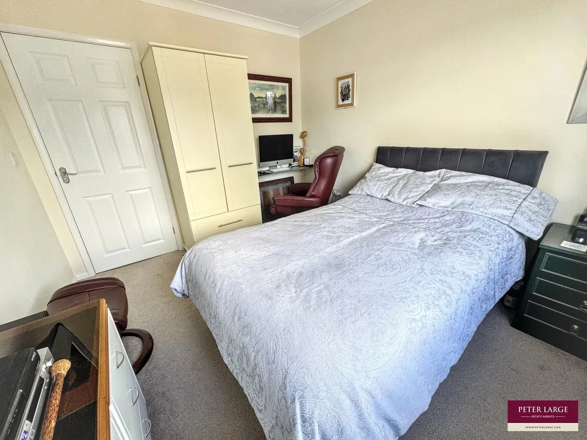 Wentworth Avenue, Abergele, LL22, photo 11