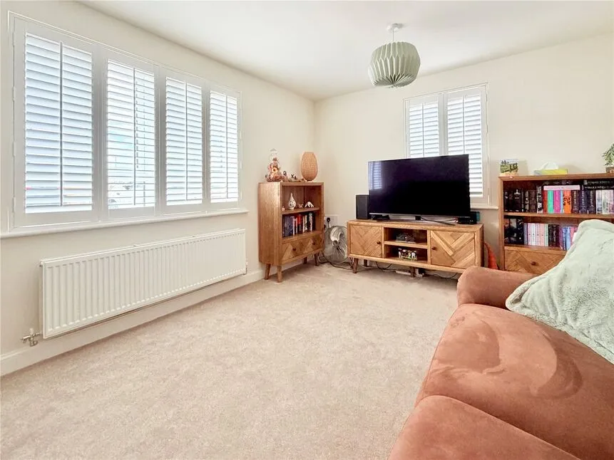 Mitchells Main Close, Wombwell, Barnsley, S73, photo 2
