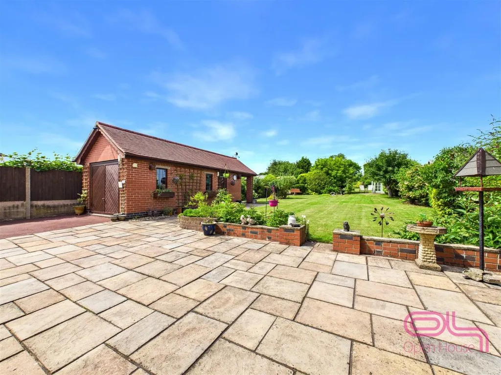 Tutbury Road, Burton-On-Trent, DE13, photo 25