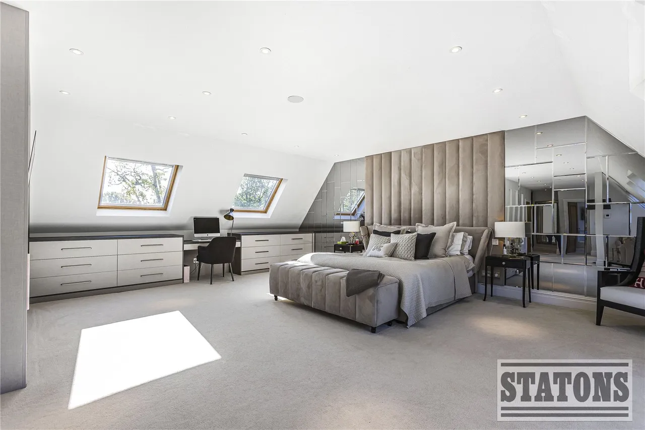 Kentish Lane, Brookmans Park, Hertfordshire, AL9 6NG, photo 36