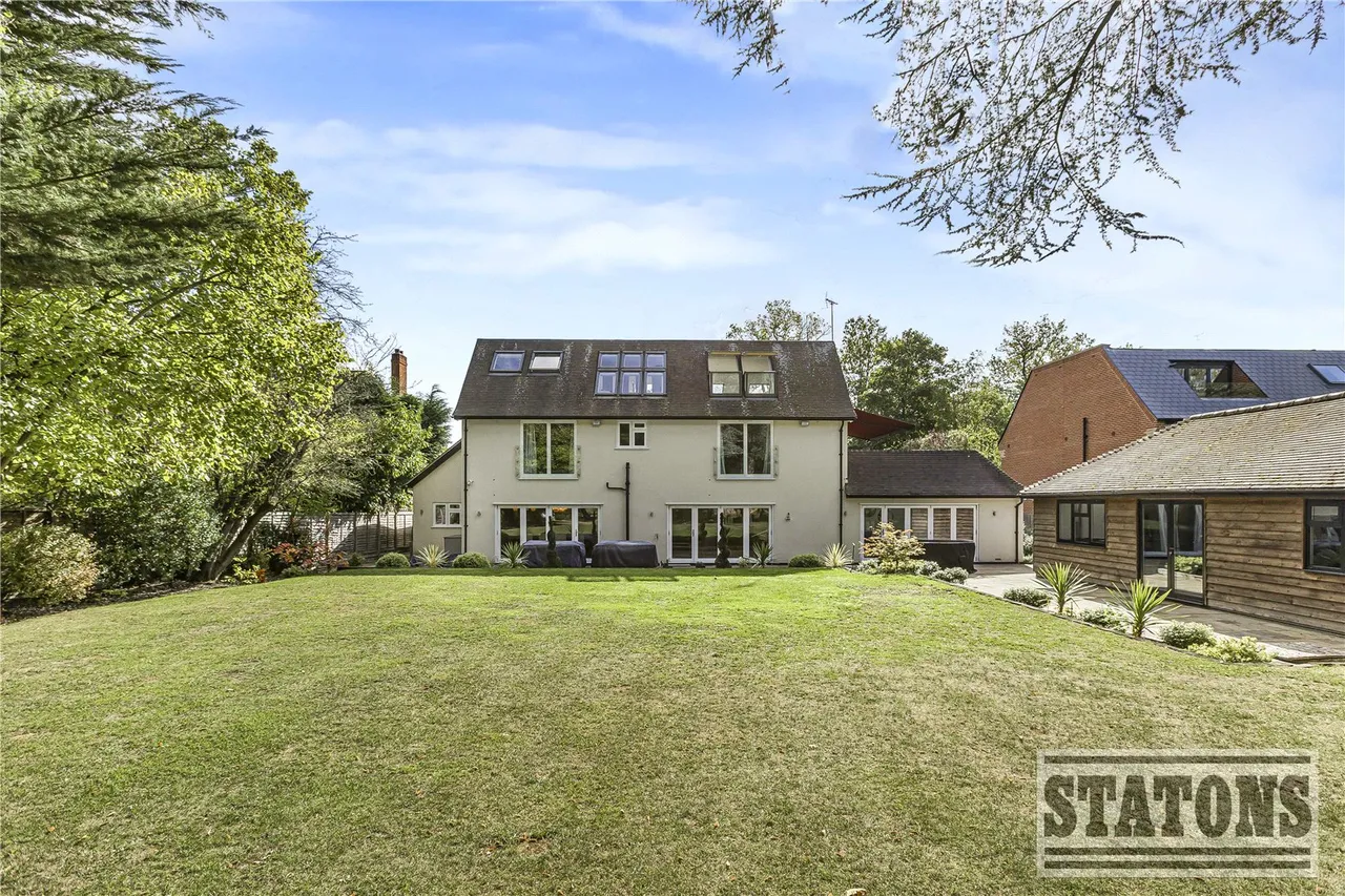 Kentish Lane, Brookmans Park, Hertfordshire, AL9 6NG, photo 53