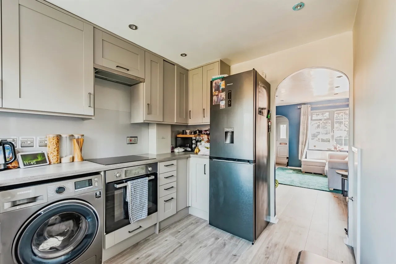 Millais Close, Crawley, photo 9